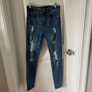 Aero ripped jeans